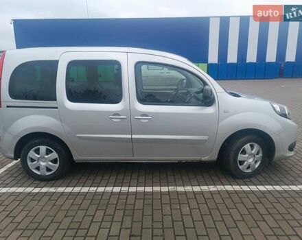 Серый Рено Кенгу, объемом двигателя 1.5 л и пробегом 172 тыс. км за 10200 $, фото 9 на Automoto.ua