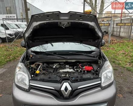Сірий Рено Кєнгу, об'ємом двигуна 1.5 л та пробігом 241 тис. км за 12500 $, фото 37 на Automoto.ua