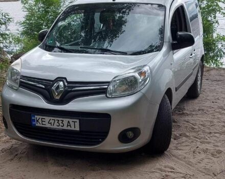Серый Рено Кенгу, объемом двигателя 1.5 л и пробегом 202 тыс. км за 9900 $, фото 6 на Automoto.ua