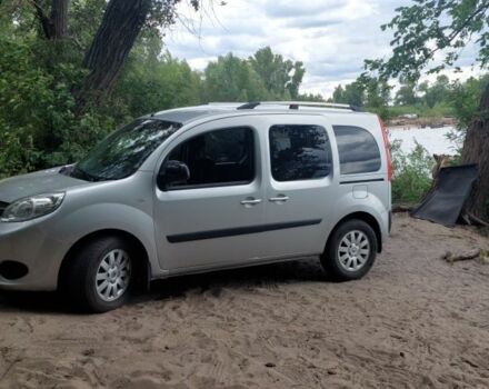 Сірий Рено Кєнгу, об'ємом двигуна 1.5 л та пробігом 201 тис. км за 10600 $, фото 3 на Automoto.ua