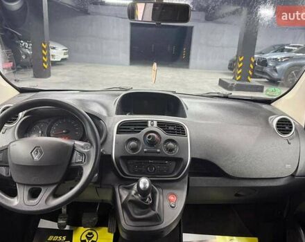 Серый Рено Кенгу, объемом двигателя 1.46 л и пробегом 271 тыс. км за 14450 $, фото 11 на Automoto.ua