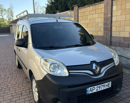 Рено Кенгу 2015 в Запорожье на Automoto.ua Серый Рено Кенгу, объемом двигателя 1.46 л и пробегом 289 тыс. км за 9999 $, фото 1 на Automoto.ua