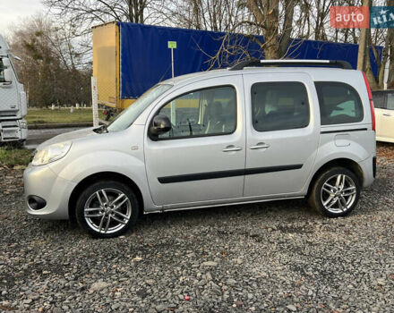 Серый Рено Кенгу, объемом двигателя 1.5 л и пробегом 189 тыс. км за 10900 $, фото 14 на Automoto.ua