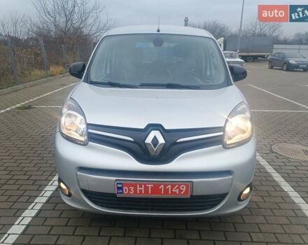 Серый Рено Кенгу, объемом двигателя 1.5 л и пробегом 172 тыс. км за 10200 $, фото 3 на Automoto.ua