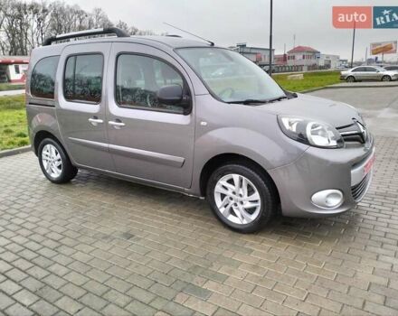 Серый Рено Кенгу, объемом двигателя 1.5 л и пробегом 240 тыс. км за 11300 $, фото 6 на Automoto.ua