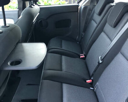 Рено Кенгу 2015 в Калуше на Automoto.ua Серый Рено Кенгу, объемом двигателя 1.2 л и пробегом 182 тыс. км за 9200 $, фото 3 на Automoto.ua