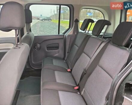 Серый Рено Кенгу, объемом двигателя 1.5 л и пробегом 240 тыс. км за 11300 $, фото 13 на Automoto.ua