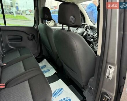 Сірий Рено Кєнгу, об'ємом двигуна 1.5 л та пробігом 241 тис. км за 12500 $, фото 20 на Automoto.ua