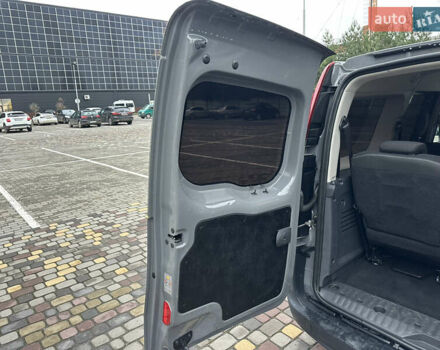 Сірий Рено Кєнгу, об'ємом двигуна 1.5 л та пробігом 179 тис. км за 12999 $, фото 18 на Automoto.ua