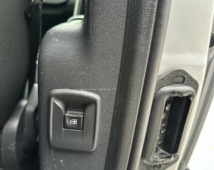 Сірий Рено Кєнгу, об'ємом двигуна 1.5 л та пробігом 264 тис. км за 12800 $, фото 21 на Automoto.ua