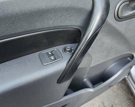 Сірий Рено Кєнгу, об'ємом двигуна 1.5 л та пробігом 154 тис. км за 11900 $, фото 15 на Automoto.ua