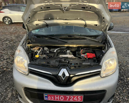 Серый Рено Кенгу, объемом двигателя 1.5 л и пробегом 189 тыс. км за 10900 $, фото 36 на Automoto.ua