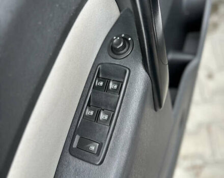 Сірий Рено Кєнгу, об'ємом двигуна 1.5 л та пробігом 264 тис. км за 12800 $, фото 22 на Automoto.ua