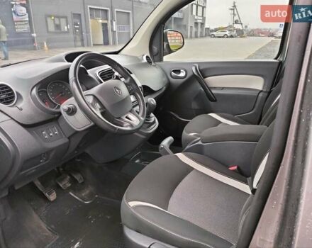 Серый Рено Кенгу, объемом двигателя 1.5 л и пробегом 240 тыс. км за 11300 $, фото 17 на Automoto.ua