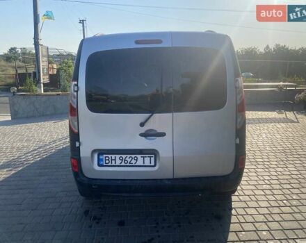 Серый Рено Кенгу, объемом двигателя 1.5 л и пробегом 183 тыс. км за 9500 $, фото 1 на Automoto.ua