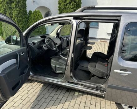 Сірий Рено Кєнгу, об'ємом двигуна 1.5 л та пробігом 228 тис. км за 5395 $, фото 15 на Automoto.ua