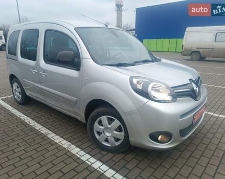 Серый Рено Кенгу, объемом двигателя 1.5 л и пробегом 172 тыс. км за 10200 $, фото 7 на Automoto.ua