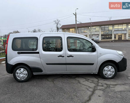 Серый Рено Кенгу, объемом двигателя 1.5 л и пробегом 172 тыс. км за 12999 $, фото 13 на Automoto.ua