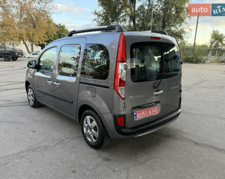 Сірий Рено Кєнгу, об'ємом двигуна 1.5 л та пробігом 126 тис. км за 12599 $, фото 24 на Automoto.ua
