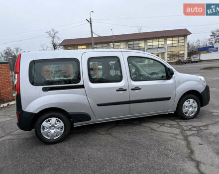 Серый Рено Кенгу, объемом двигателя 1.5 л и пробегом 172 тыс. км за 12999 $, фото 14 на Automoto.ua