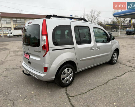 Серый Рено Кенгу, объемом двигателя 1.5 л и пробегом 196 тыс. км за 12999 $, фото 16 на Automoto.ua