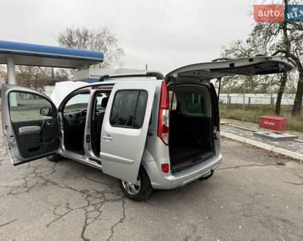 Серый Рено Кенгу, объемом двигателя 1.5 л и пробегом 196 тыс. км за 12999 $, фото 122 на Automoto.ua