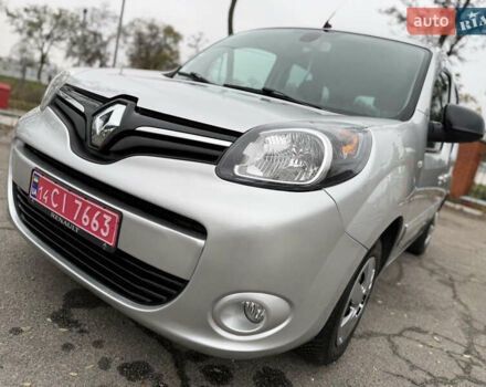 Серый Рено Кенгу, объемом двигателя 1.5 л и пробегом 196 тыс. км за 12999 $, фото 36 на Automoto.ua