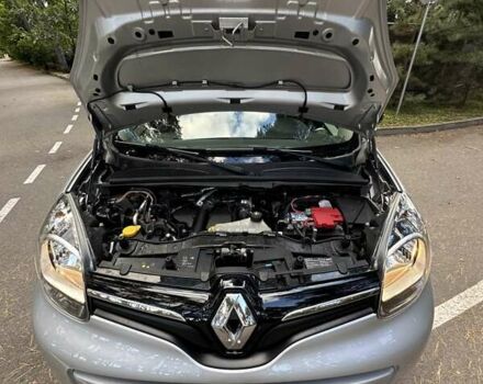 Рено Кєнгу 2016 у Буче на Automoto.ua Сірий Рено Кєнгу, об'ємом двигуна 1.5 л та пробігом 196 тис. км за 13500 $, фото 38 на Automoto.ua