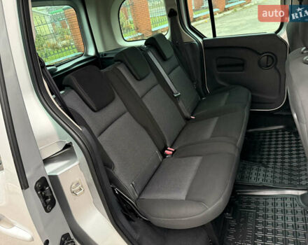 Серый Рено Кенгу, объемом двигателя 1.5 л и пробегом 196 тыс. км за 12999 $, фото 40 на Automoto.ua