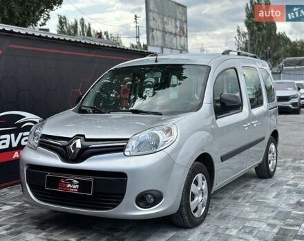 Серый Рено Кенгу, объемом двигателя 1.5 л и пробегом 171 тыс. км за 12800 $, фото 8 на Automoto.ua