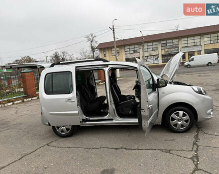 Серый Рено Кенгу, объемом двигателя 1.5 л и пробегом 196 тыс. км за 12999 $, фото 116 на Automoto.ua