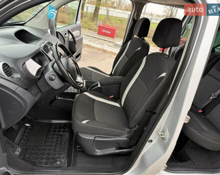 Серый Рено Кенгу, объемом двигателя 1.5 л и пробегом 196 тыс. км за 12999 $, фото 63 на Automoto.ua