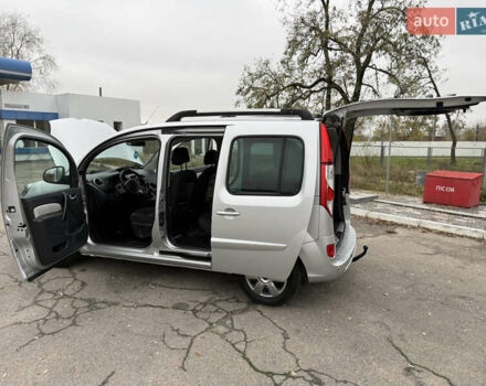 Серый Рено Кенгу, объемом двигателя 1.5 л и пробегом 196 тыс. км за 12999 $, фото 123 на Automoto.ua