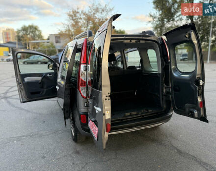 Сірий Рено Кєнгу, об'ємом двигуна 1.5 л та пробігом 126 тис. км за 12599 $, фото 113 на Automoto.ua
