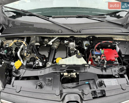 Серый Рено Кенгу, объемом двигателя 1.5 л и пробегом 196 тыс. км за 12999 $, фото 11 на Automoto.ua