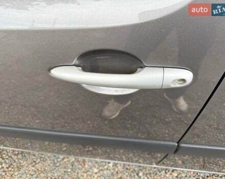 Рено Кенгу 2016 в Одессе на Automoto.ua Серый Рено Кенгу, объемом двигателя 1.5 л и пробегом 156 тыс. км за 13650 $, фото 13 на Automoto.ua