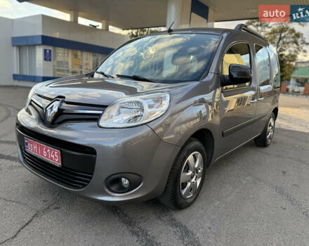 Сірий Рено Кєнгу, об'ємом двигуна 1.5 л та пробігом 126 тис. км за 12599 $, фото 33 на Automoto.ua