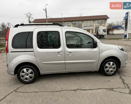 Серый Рено Кенгу, объемом двигателя 1.5 л и пробегом 196 тыс. км за 12999 $, фото 14 на Automoto.ua