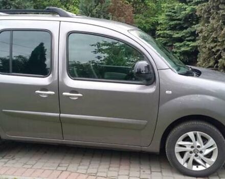 Сірий Рено Кєнгу, об'ємом двигуна 1.2 л та пробігом 126 тис. км за 8900 $, фото 3 на Automoto.ua