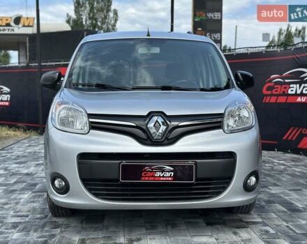 Серый Рено Кенгу, объемом двигателя 1.5 л и пробегом 171 тыс. км за 12800 $, фото 1 на Automoto.ua