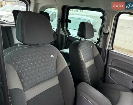 Рено Кенгу 2016 в Одессе на Automoto.ua Серый Рено Кенгу, объемом двигателя 1.5 л и пробегом 156 тыс. км за 13650 $, фото 39 на Automoto.ua