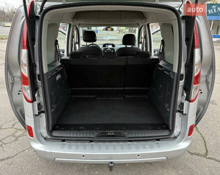 Серый Рено Кенгу, объемом двигателя 1.5 л и пробегом 196 тыс. км за 12999 $, фото 79 на Automoto.ua