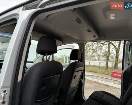 Серый Рено Кенгу, объемом двигателя 1.5 л и пробегом 196 тыс. км за 12999 $, фото 71 на Automoto.ua