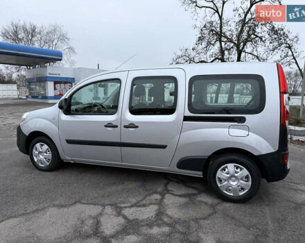 Серый Рено Кенгу, объемом двигателя 1.5 л и пробегом 172 тыс. км за 12999 $, фото 26 на Automoto.ua