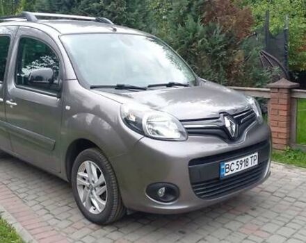 Сірий Рено Кєнгу, об'ємом двигуна 1.2 л та пробігом 126 тис. км за 8900 $, фото 1 на Automoto.ua