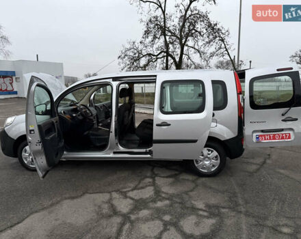 Серый Рено Кенгу, объемом двигателя 1.5 л и пробегом 172 тыс. км за 12999 $, фото 91 на Automoto.ua