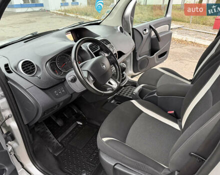 Серый Рено Кенгу, объемом двигателя 1.5 л и пробегом 196 тыс. км за 12999 $, фото 103 на Automoto.ua