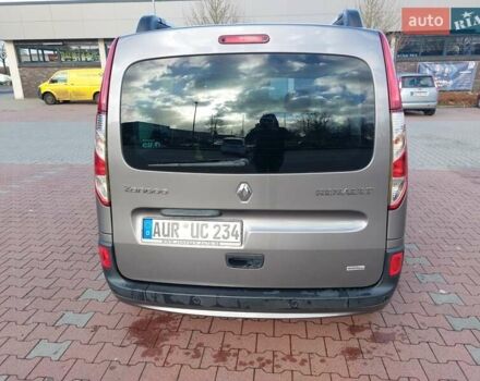 Серый Рено Кенгу, объемом двигателя 0 л и пробегом 250 тыс. км за 7500 $, фото 4 на Automoto.ua