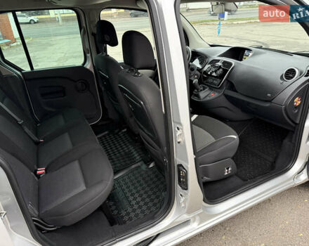 Серый Рено Кенгу, объемом двигателя 1.5 л и пробегом 196 тыс. км за 12999 $, фото 42 на Automoto.ua