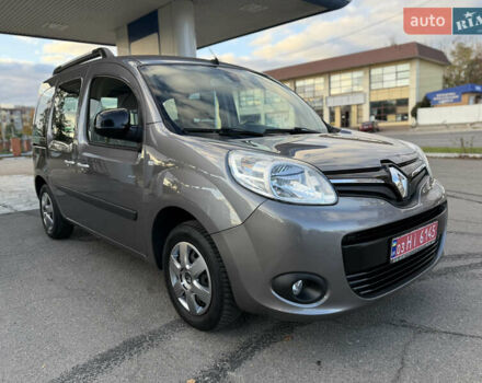 Сірий Рено Кєнгу, об'ємом двигуна 1.5 л та пробігом 126 тис. км за 12599 $, фото 11 на Automoto.ua